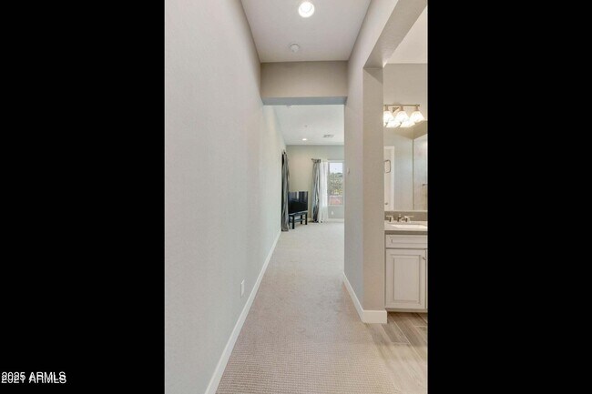 Building Photo - 3862 E Bart St