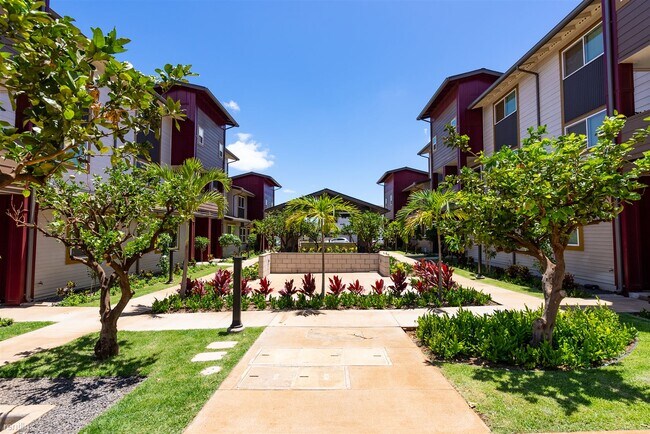 Building Photo - 3 br, 3.5 bath Townhome - 91-3575 Iwikuamo...