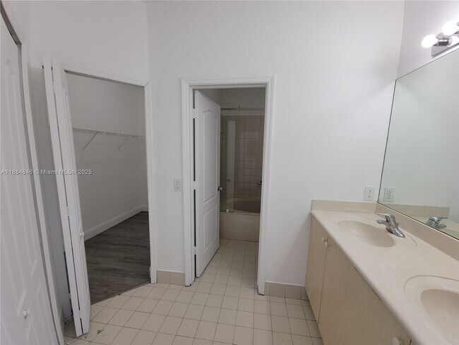 Building Photo - 10814 SW 228th Terrace