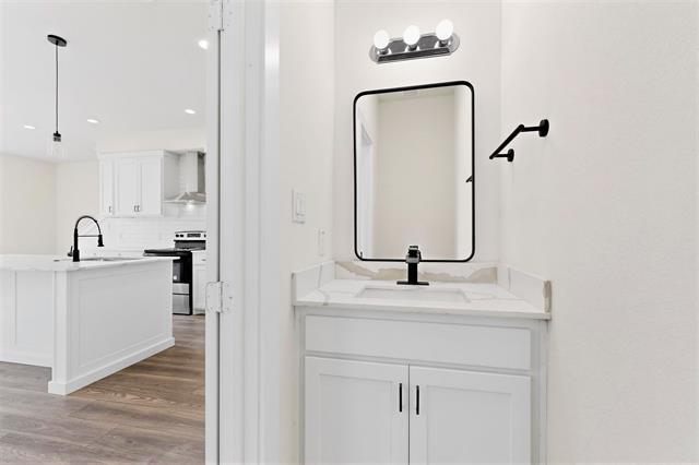 Building Photo - 3002 Rochester St