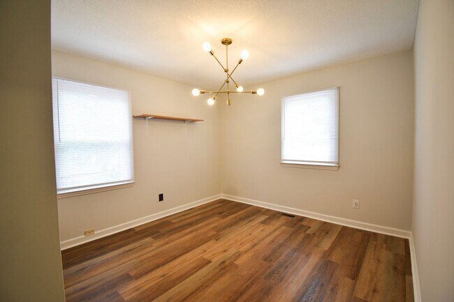 Building Photo - COMING SOON-4 Bedroom, 2.5 Bathroom Home- Pets Allowed
