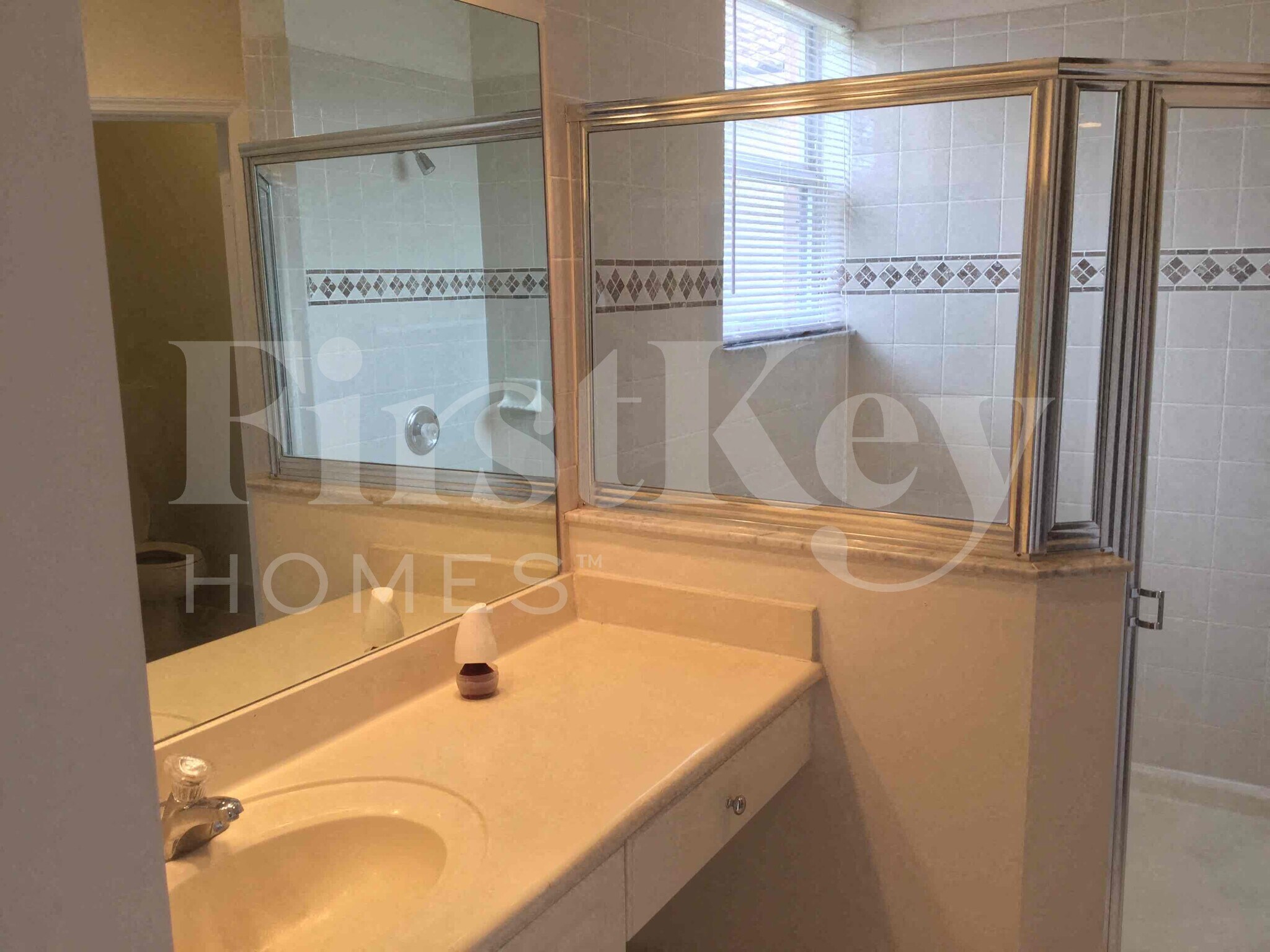 Building Photo - 1624 SE 20th Rd