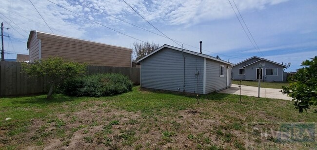 Building Photo - Cozy 2 bedroom 2 Bath home in Guadalupe