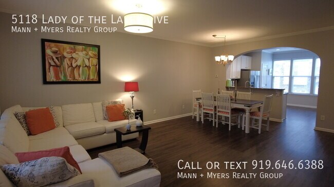 Building Photo - 5118 Lady of the Lake Dr