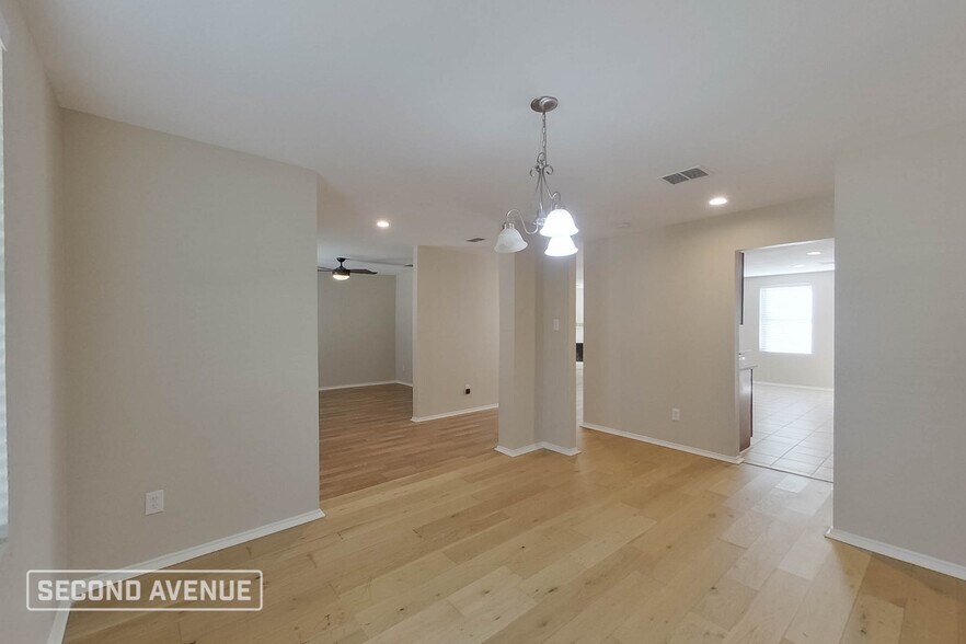 Building Photo - 1669 Hickory Creek Ln