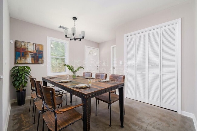 Building Photo - 665 S Eugenia Pl NW