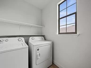 Building Photo - 208 Calixto Ct