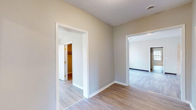 Building Photo - 7023 Clark Ave