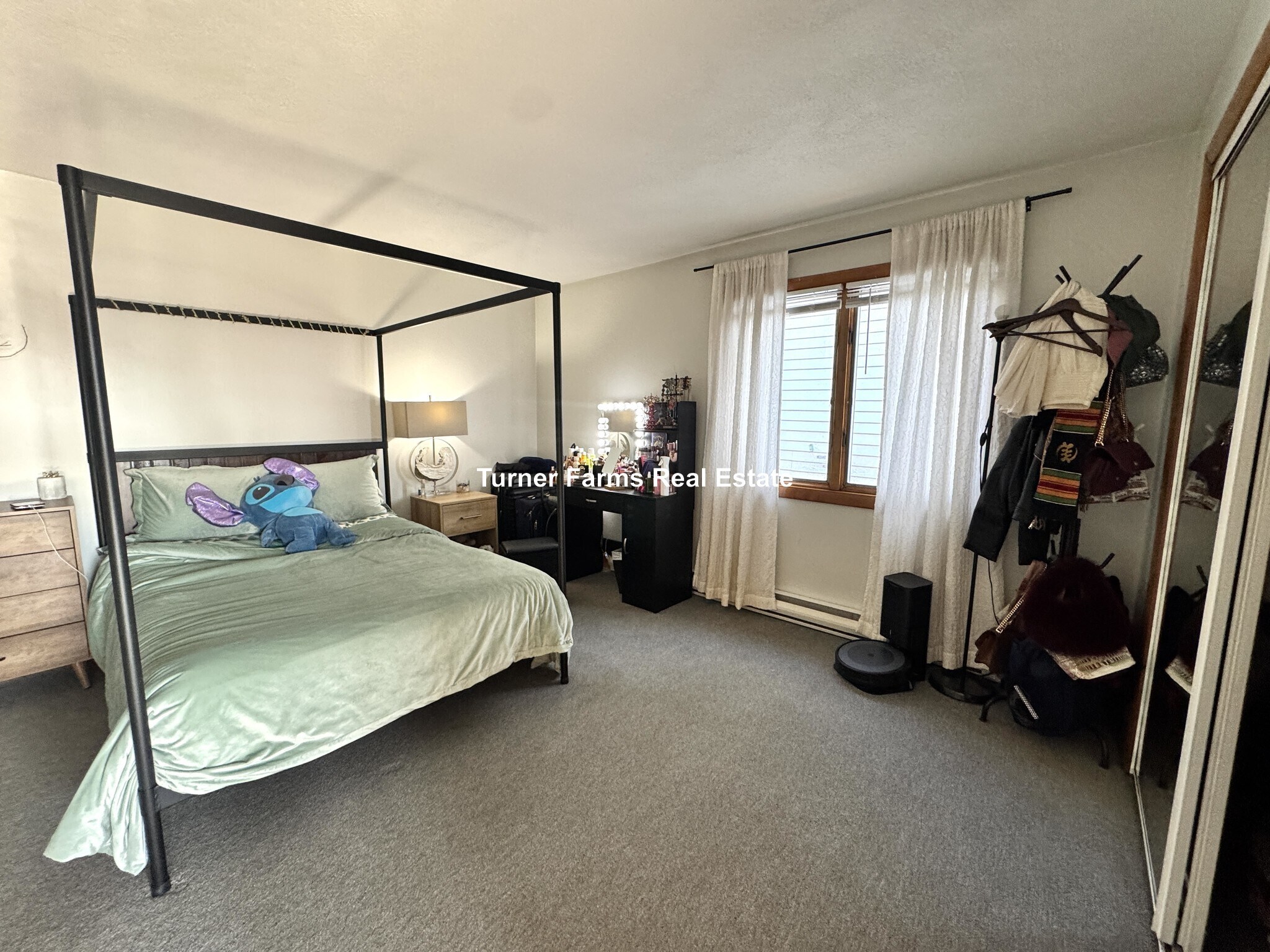 Building Photo - 10 Garfield Ave