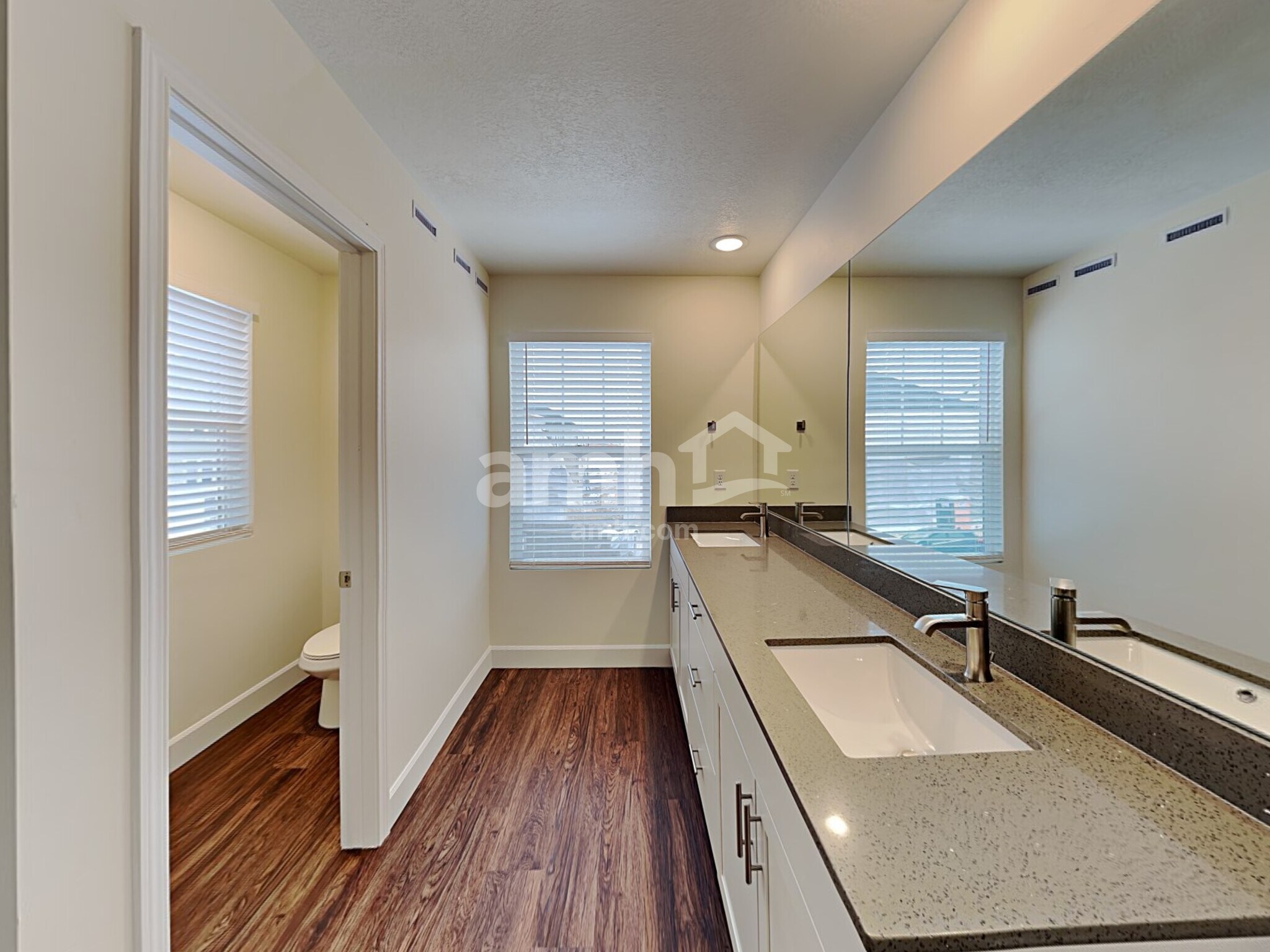 Building Photo - 6099 W Copper Hawk Dr
