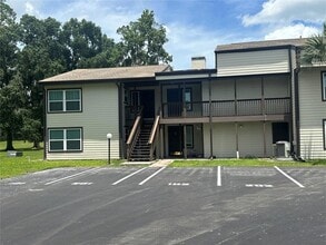 Building Photo - 17202 Sandalwood Dr