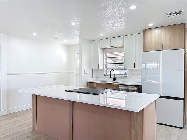 Building Photo - 3463 Arnel Dr