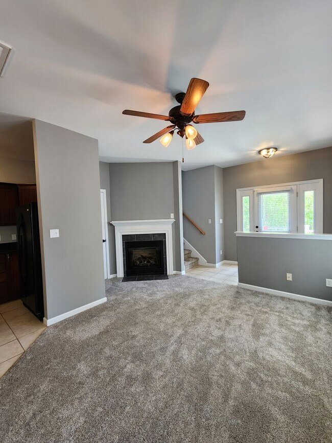 Building Photo - 14 Cherry Laurel Ln