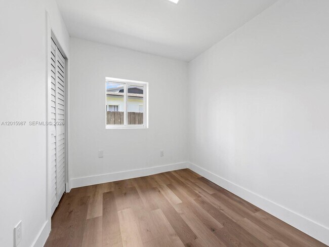 Building Photo - 10530 SW 146th St