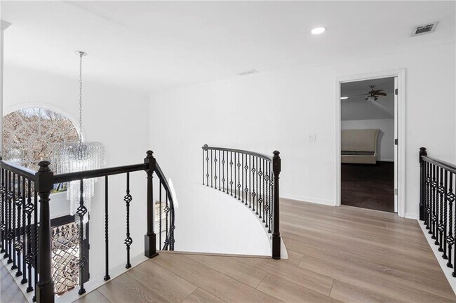 Building Photo - 526 Coopers Pond Dr