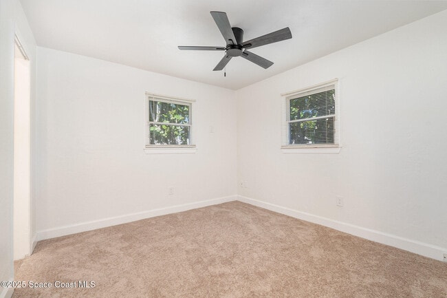 Building Photo - 4226 Sherwood Blvd