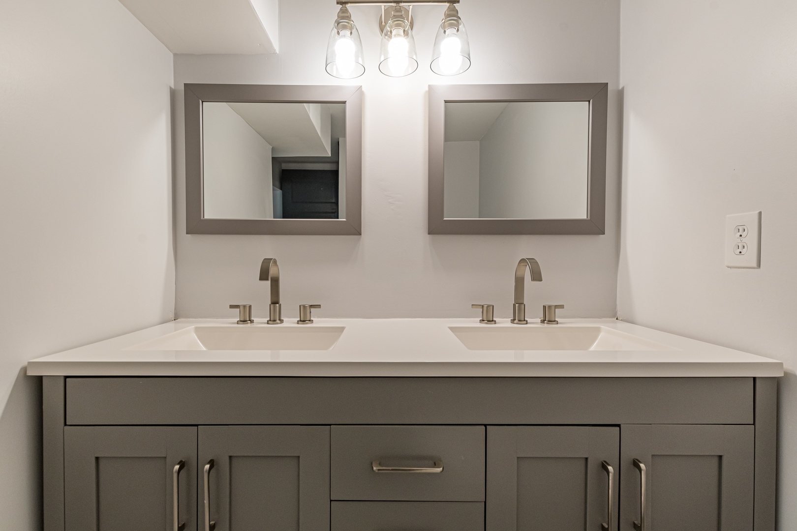 Double sinks - 1393 Westview Dr SW
