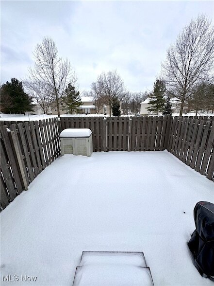 Building Photo - 1085 Sunhaven Dr