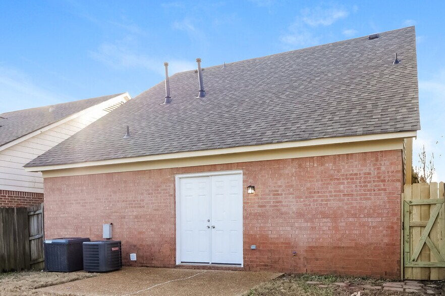 Building Photo - 2746 Virginia Woods Pl