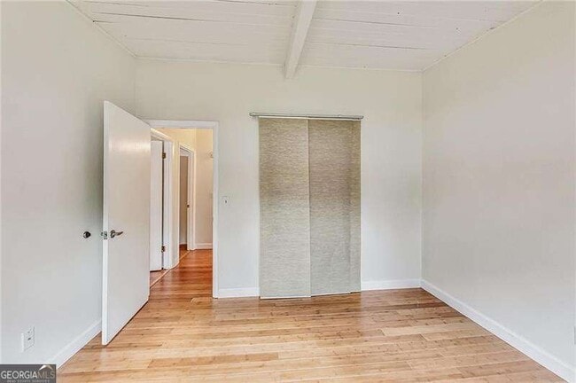 Building Photo - 3121 Lynnray Dr