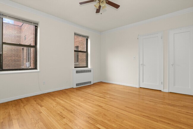 Bedroom. - 2 Greenridge Ave