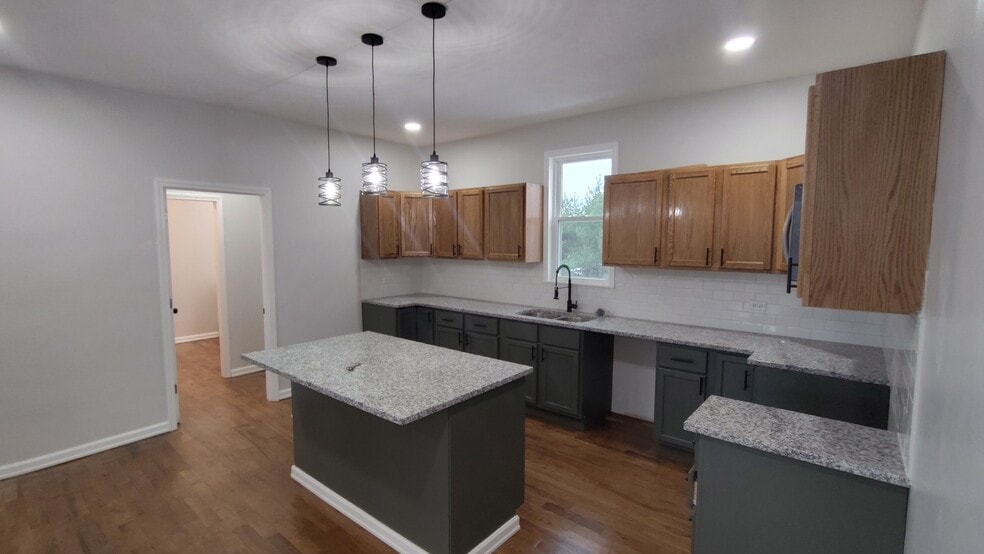 Kitchen - 223 Ash St