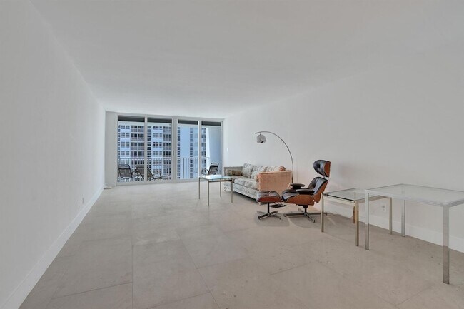 Building Photo - 1360 S Ocean Blvd