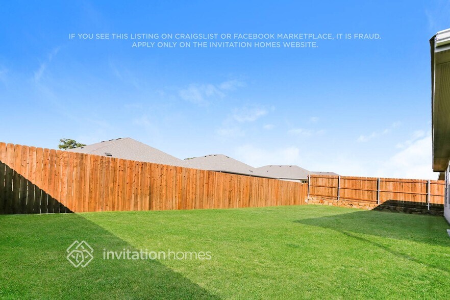 Building Photo - 416 Kaufman Dr