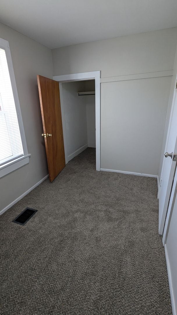 Building Photo - Welcome to this newly renovated, 4-bedroom...