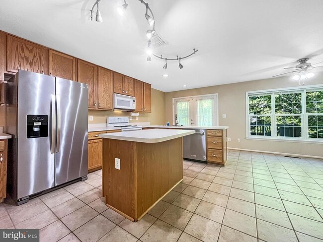 Building Photo - 12402 Everest Peak Ln