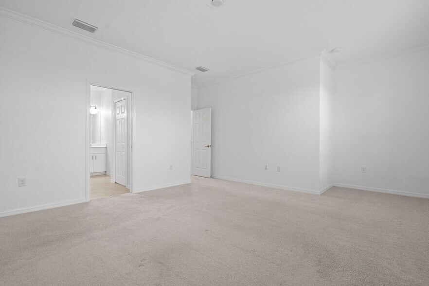 Building Photo - 12568 Westhaven Way