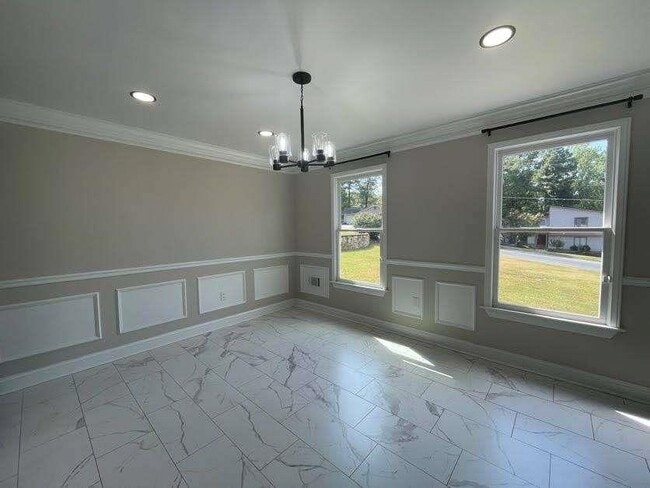Building Photo - 759 Brownlee Ln