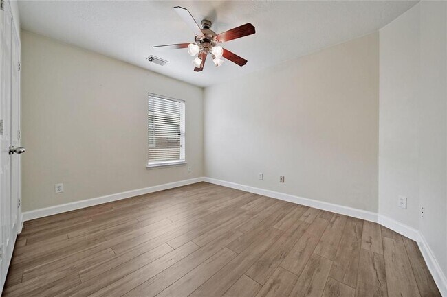 Building Photo - 19247 N Piper Grove Dr