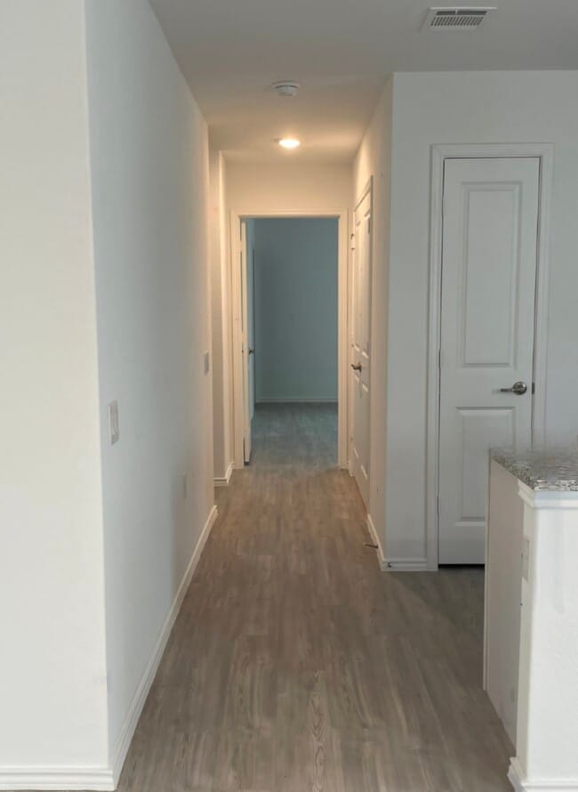 Building Photo - 4535 Glades Wy