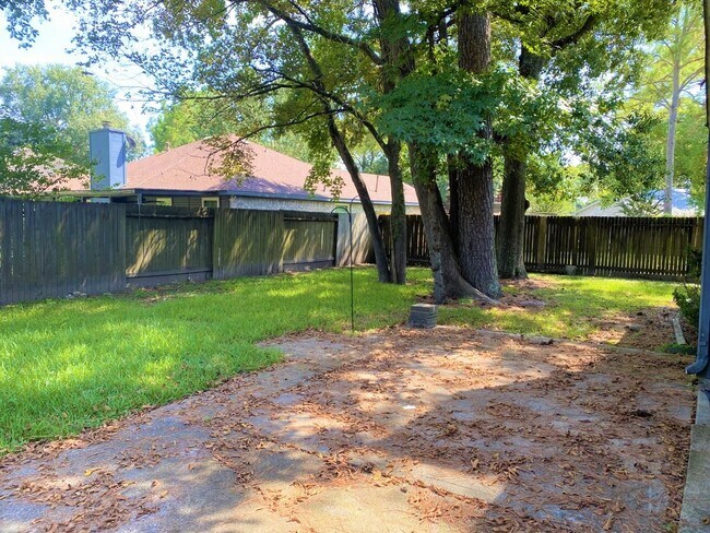 Building Photo - 3011 Pheasant Run