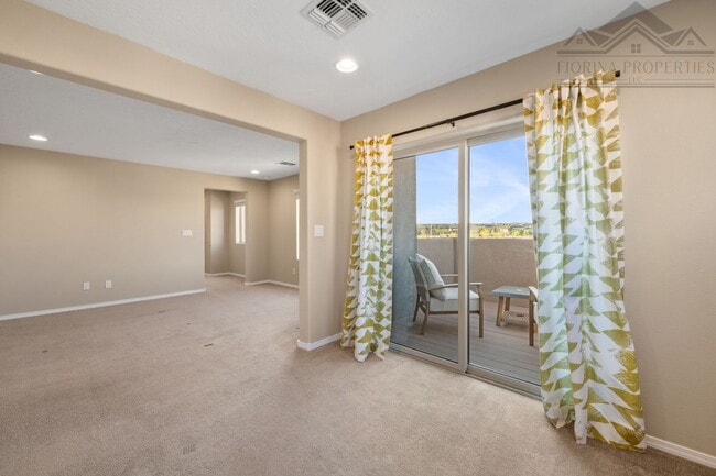 Building Photo - 1 MO. FREE RENT! Gorgeous Corner-Lot Townhouse with Mountain Views