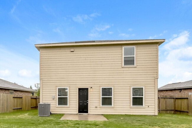 Building Photo - 22707 Overland Bell Dr