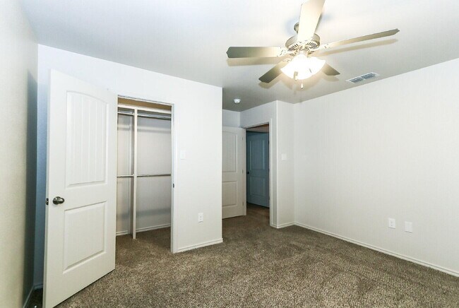 Building Photo - 6903 67th St