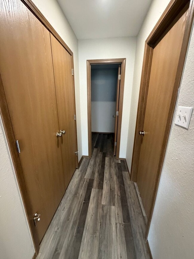 Building Photo - 1504 Fianna Pl Ct