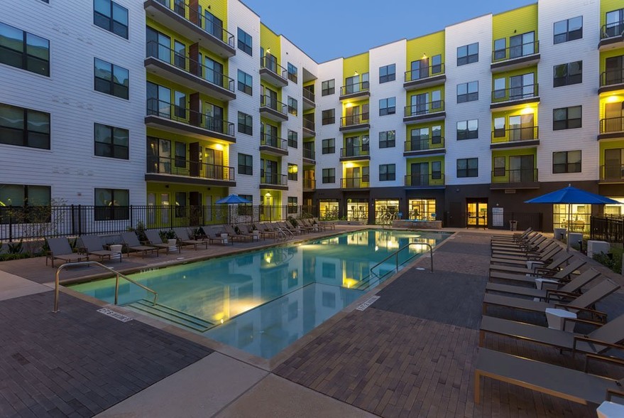 Evening Poolside - Azul Lakeshore