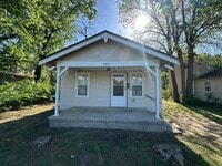 Building Photo - $795 - 1 bed 1 bath - Single Family Home
