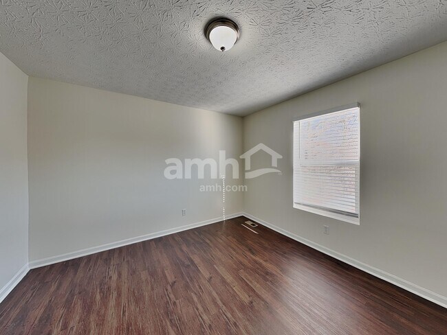 Building Photo - 7772 Williamson Ln