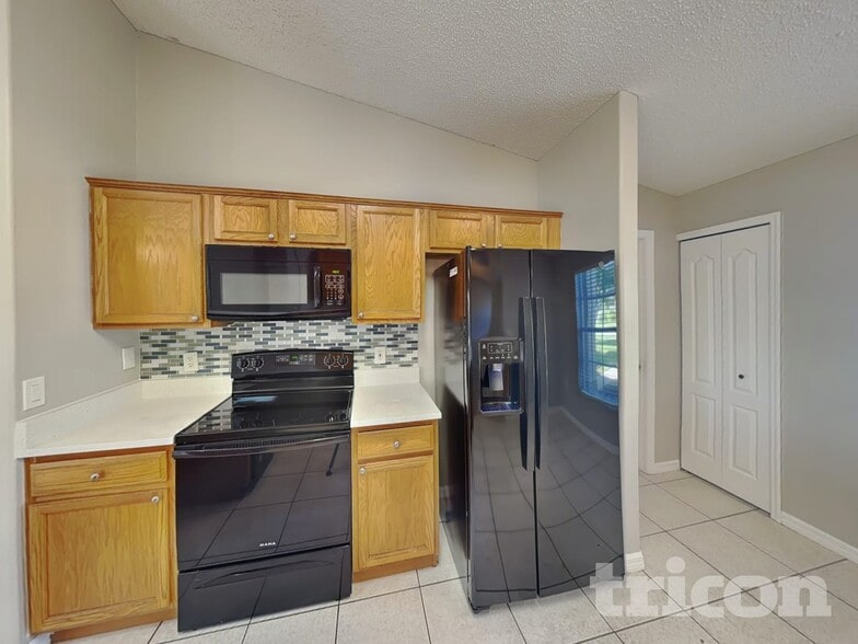 Building Photo - 1381 Broken Pine Rd