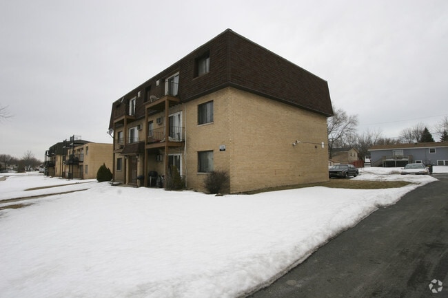 Building Photo - 21837 Jeffrey Sauk Village, IL 60411