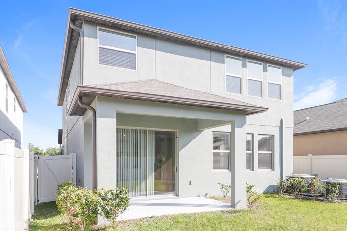 Building Photo - 8982 Pleasant Woods Dr