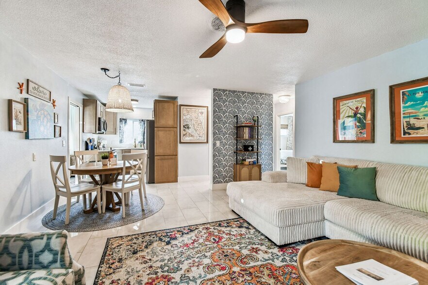 Building Photo - 11250 2nd St E