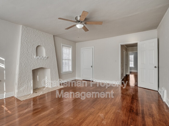 Building Photo - 1801 NW 22nd St