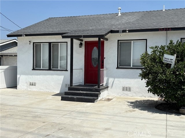 Primary Photo - 15356 Merrill Ave