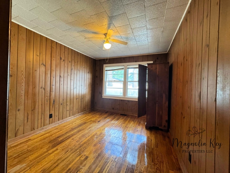 Building Photo - 7203 Porcher Dr