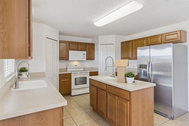 Building Photo - 15519 Willet Ct